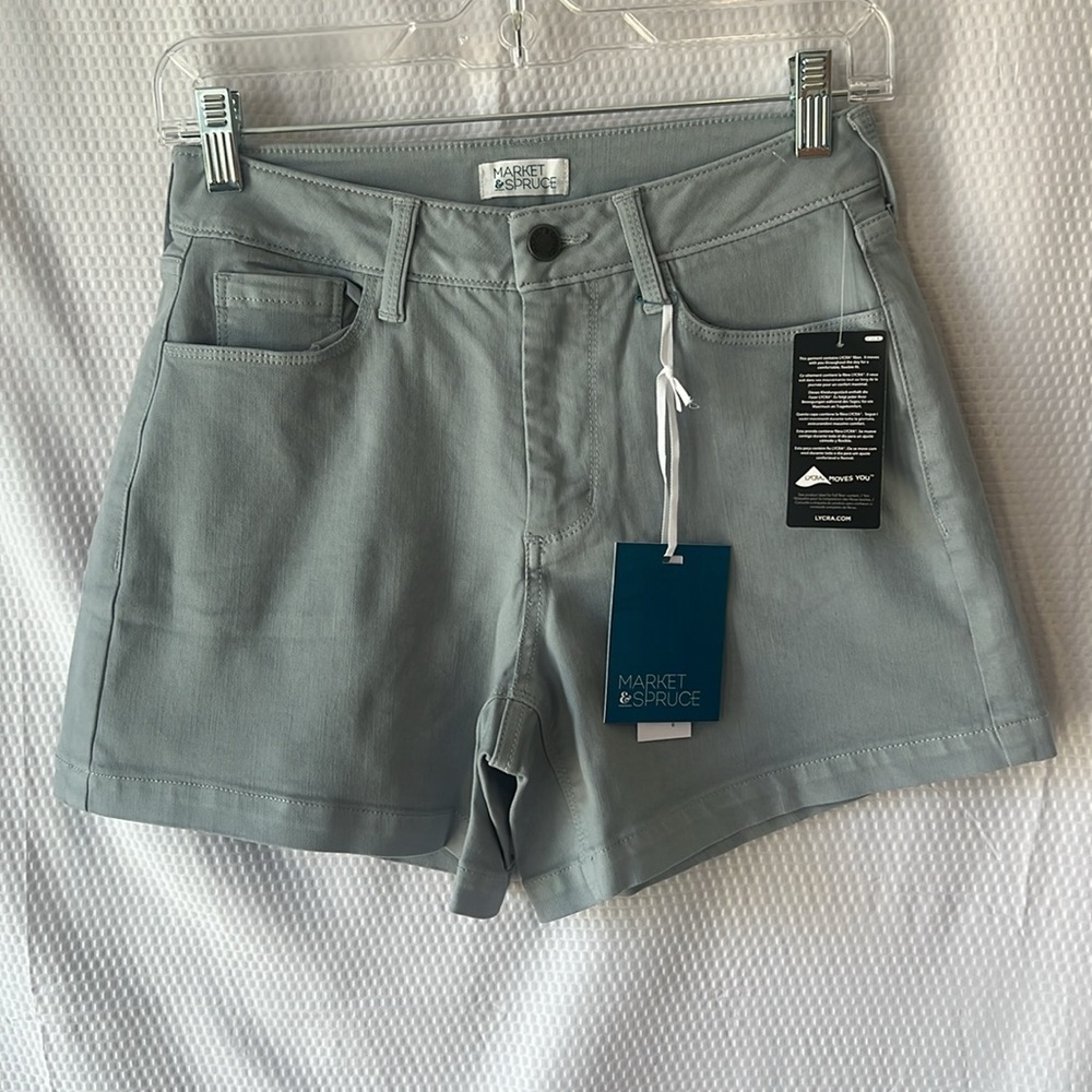 Market & Spruce Light Gray High-Rise Casual Shorts